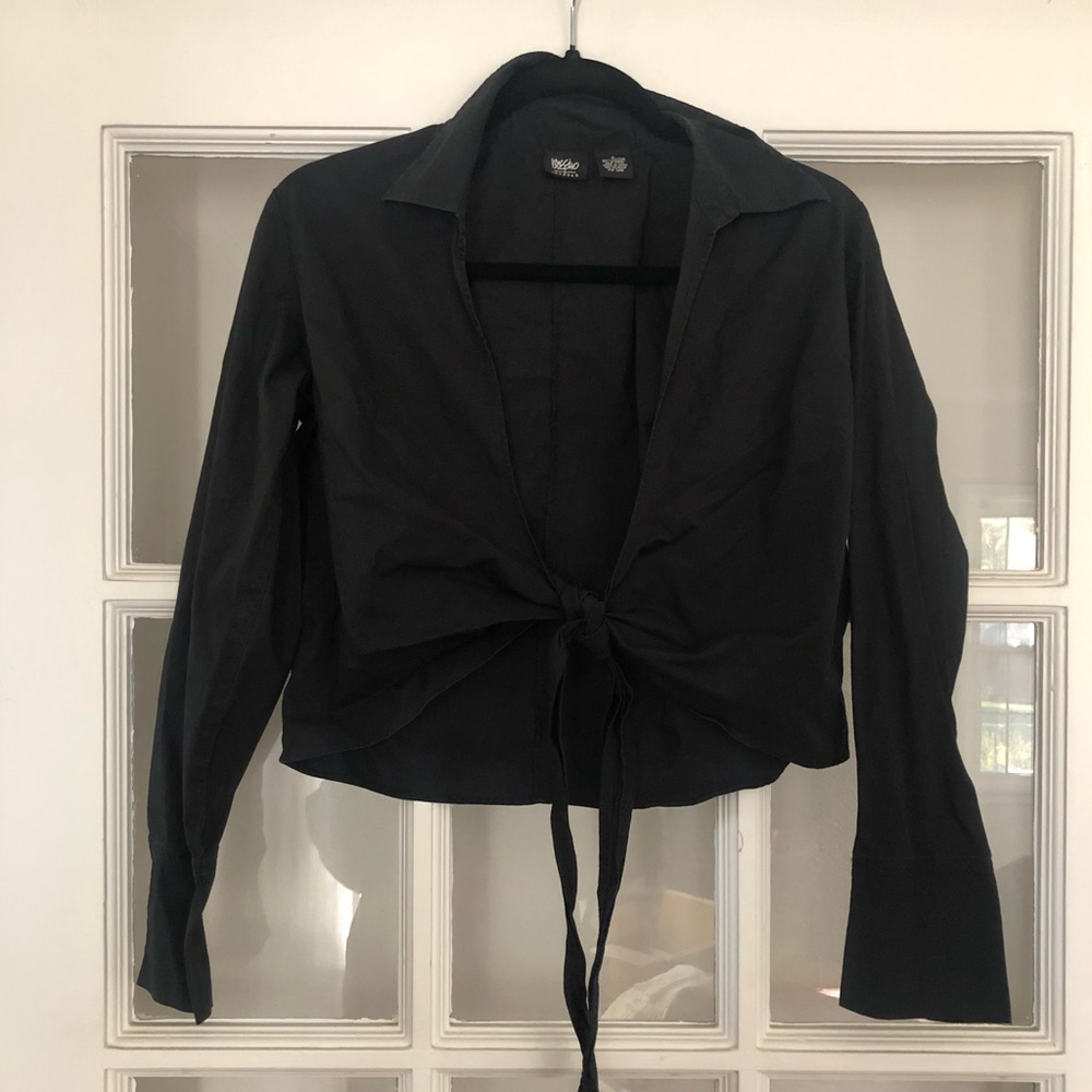 Crop tie front blouse